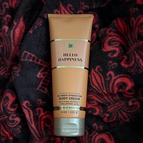 Bath & Body Works Other - Bath and Body Works Hello Happiness Body Cream